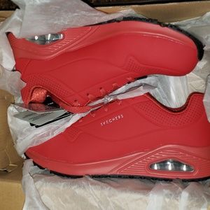 Rare sketcher's safety shoes all red